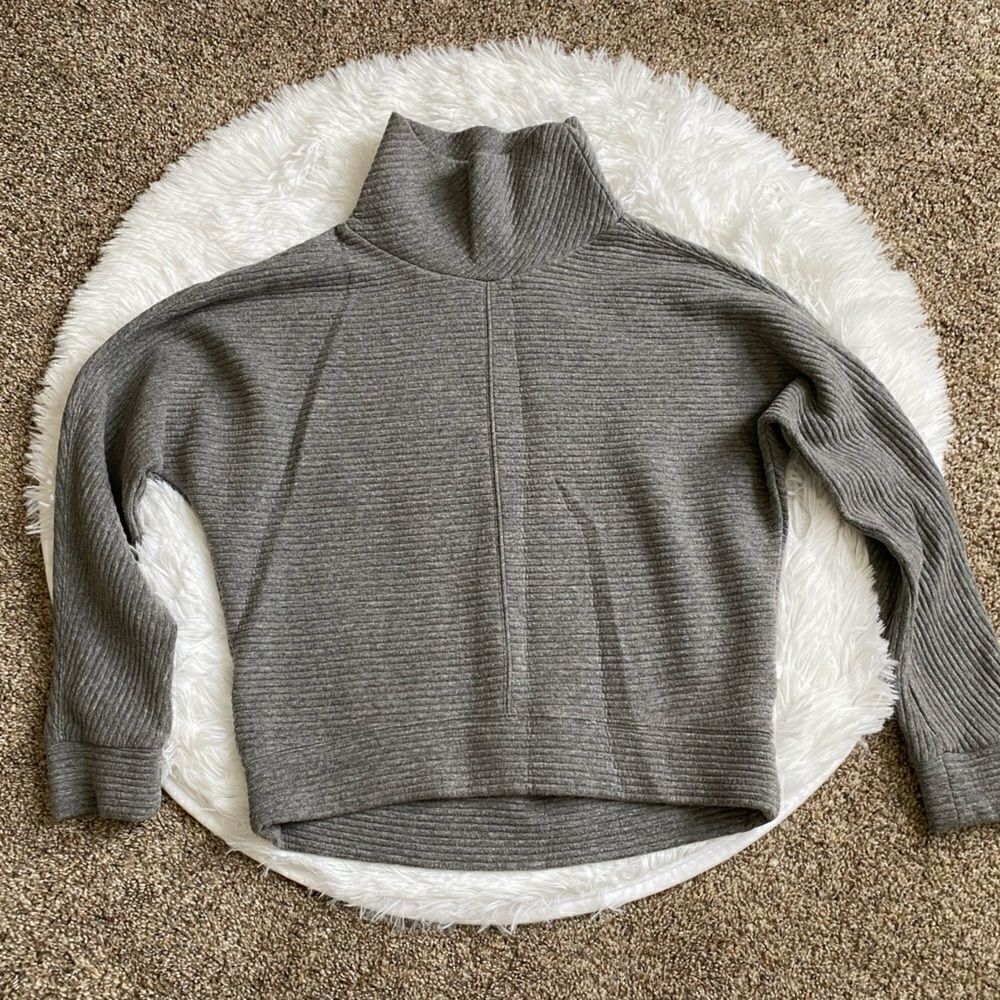Zella Top Girls Size XL‎ 14 16 Gray Long Sleeve